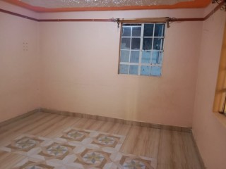 House to let, in kiamumbi
